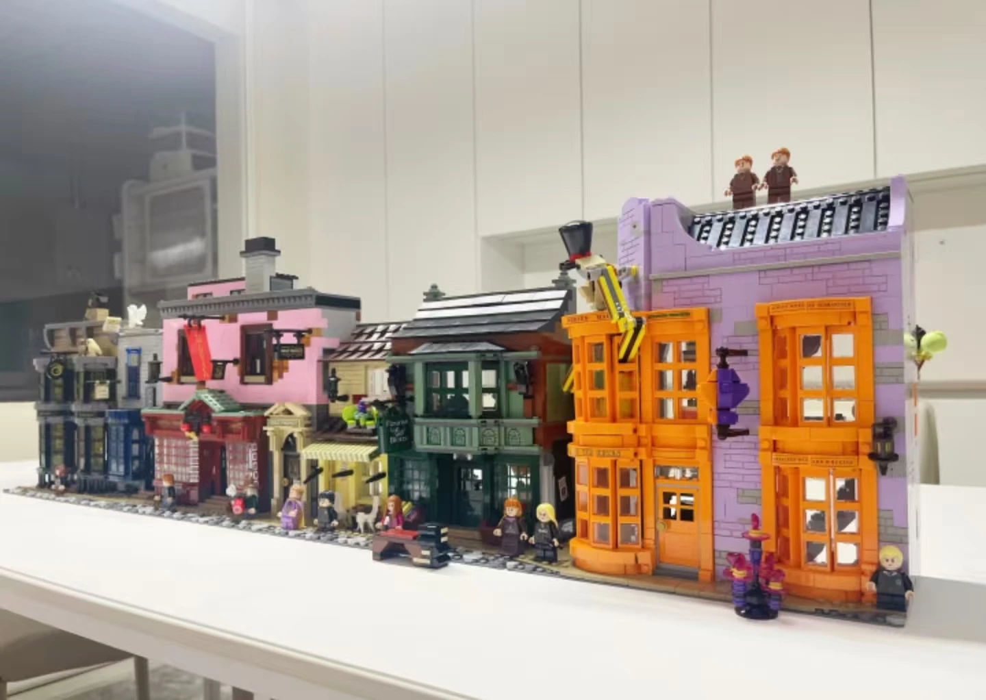 5544 قطعة زقاق المجاور عرض الشارع نموذج 75978 ديكور المنزل هدايا مهرجان الأطفال والكبار