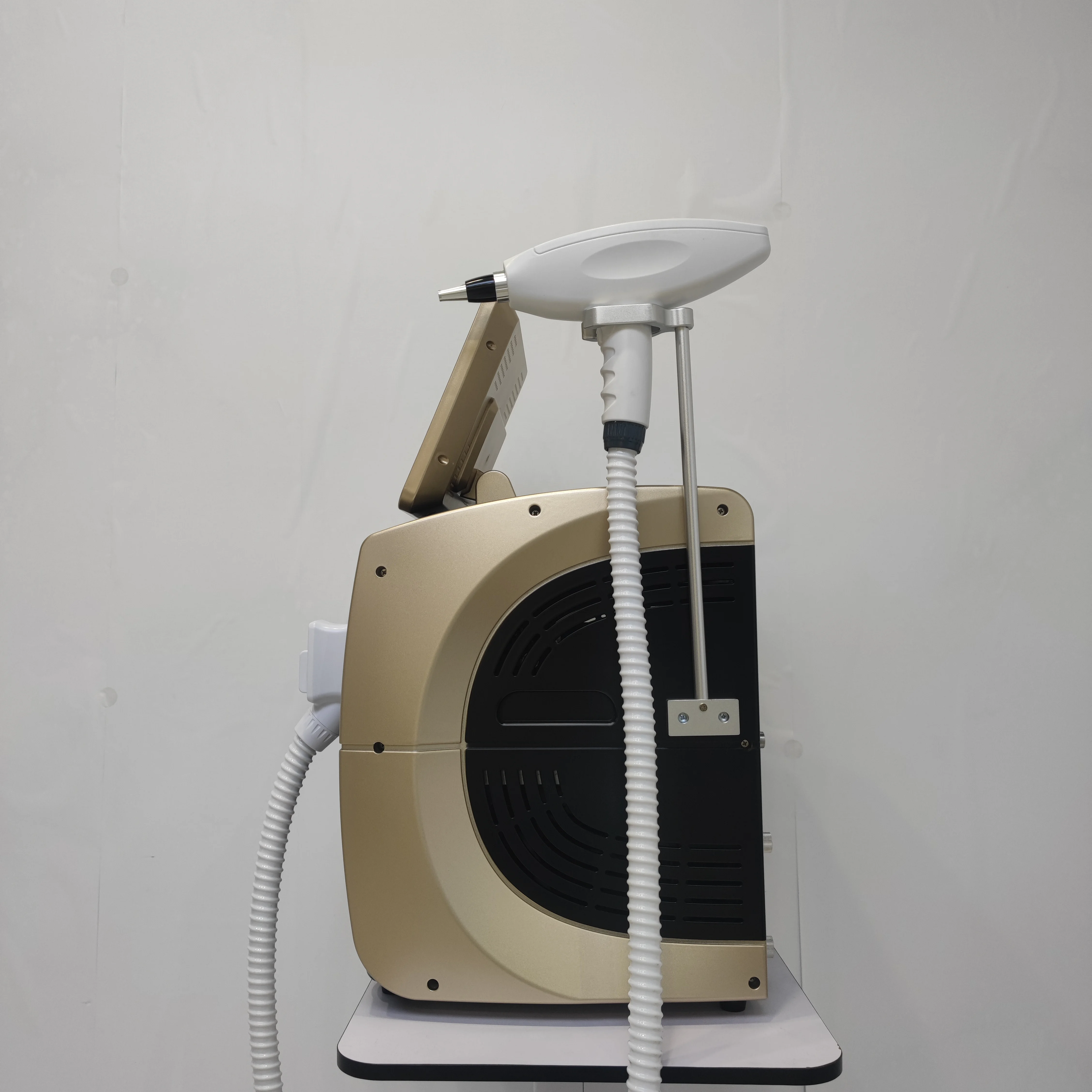 BEST Q Switched ND Yag Laser Tattoo Removal machine 755nm 1064nm 532nm 1320nm Pico Laser Machine