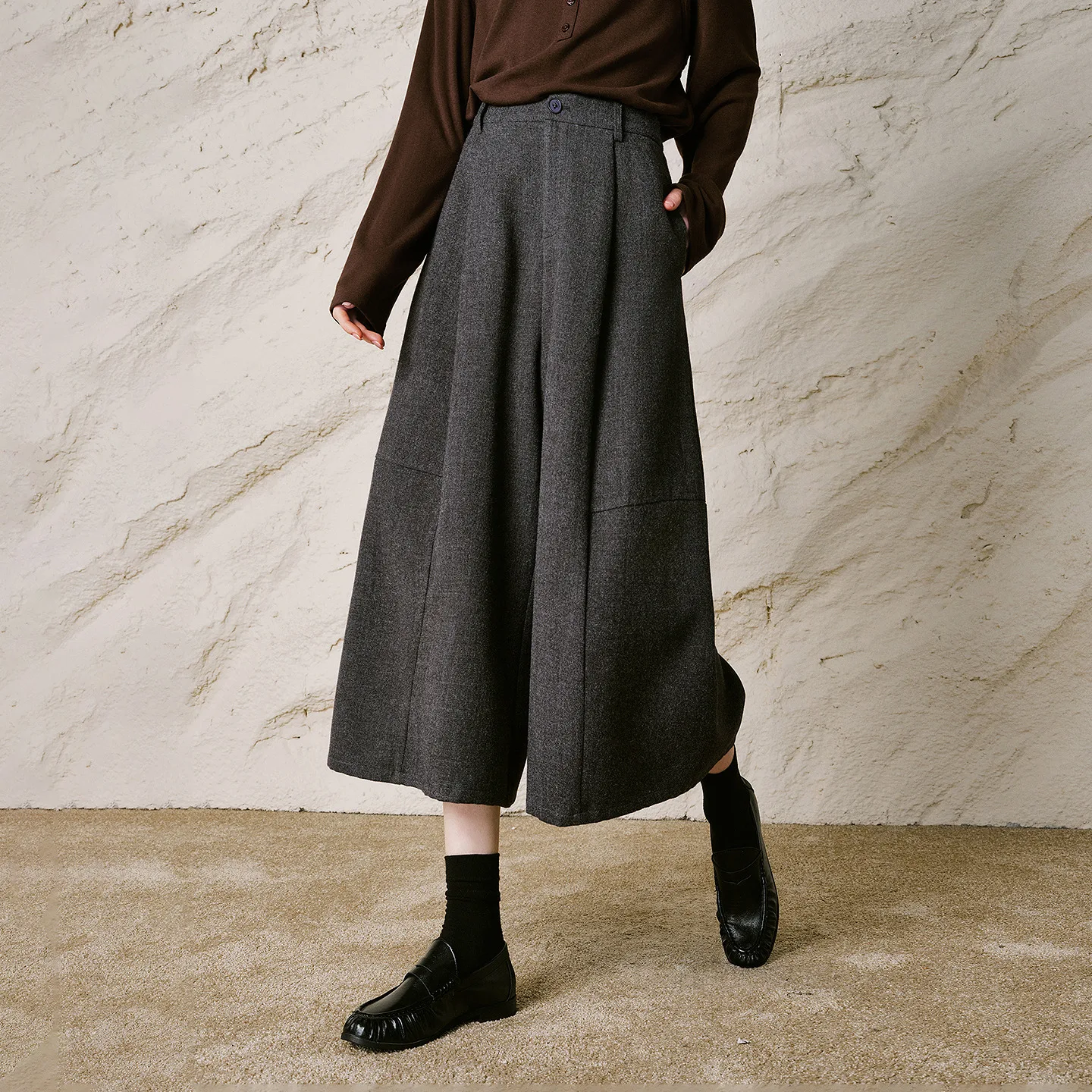 TOYOUTH Women High Waist Wide Leg Casual Pants 2026 Winter New Wool Blend Pleated Smart Commute Cropped Trousers