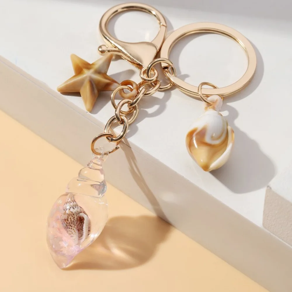 Cute Luminous Conch Keychain Bohemian Style Glow-in-the-dark Sea Beach Pendants Personality Charms Starfish Shell Keyring Party