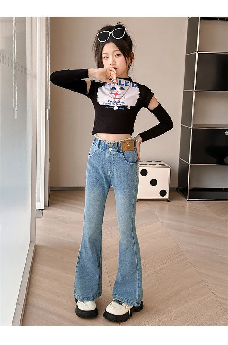 Schmal geschnittene, eng anliegende Jeans mit Herzmuster für Mädchen, elegante Boot-Cut-Denim-Leggings, modische Kinderjeanshose – Detail 12