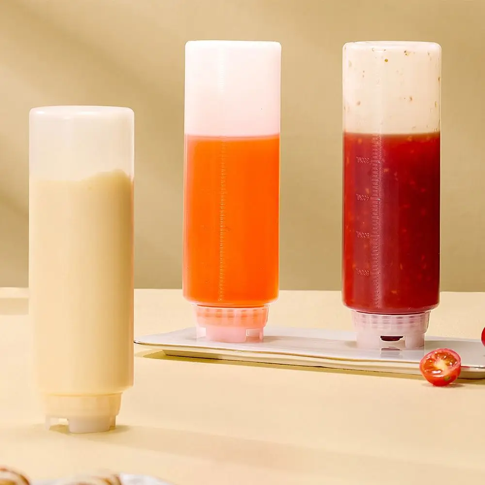

New 360/700/1000ml Squeeze Sauce Bottle Plastic Large Capacity Squeeze Bottles Tomato Catchup Dispenser Kitchen Tools
