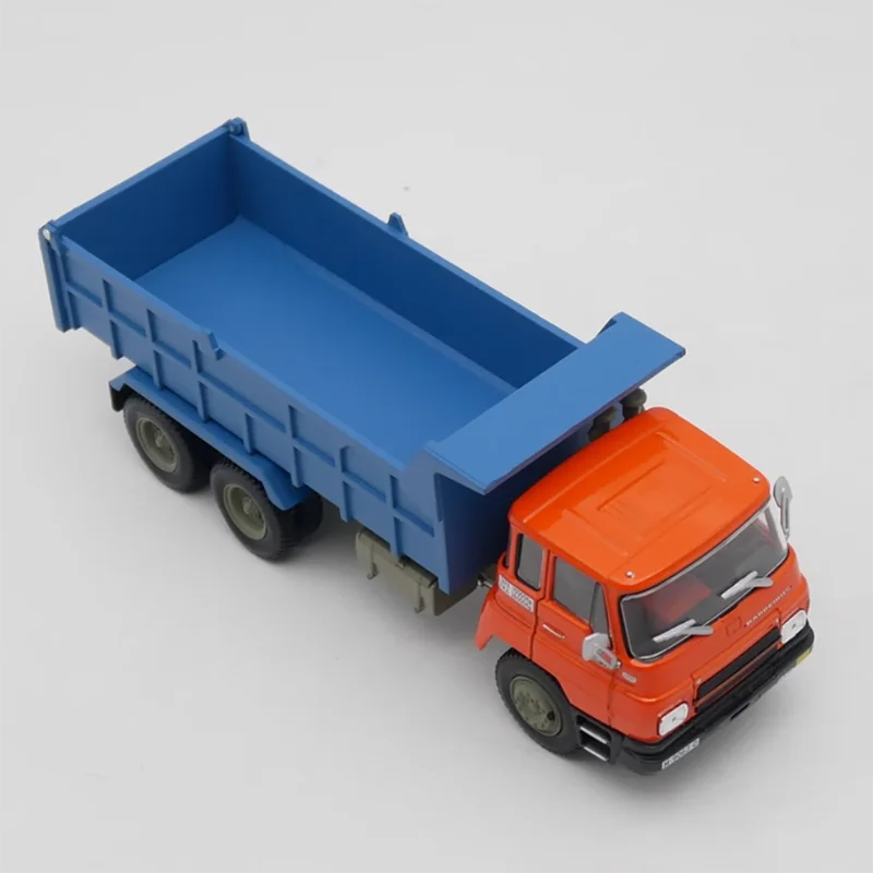 Diecast 1:43 Scale Barreiros 64-26V Truck Alloy Vehicle Model Finished Simulation Collection Decoration Gift Toys Display