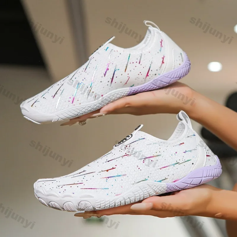 Lightweight Quick Drying Wading Shoes Women 2025 Fashion Breathable Slip on Casual Sports Shoes Comfortable Running Hiking Shoes