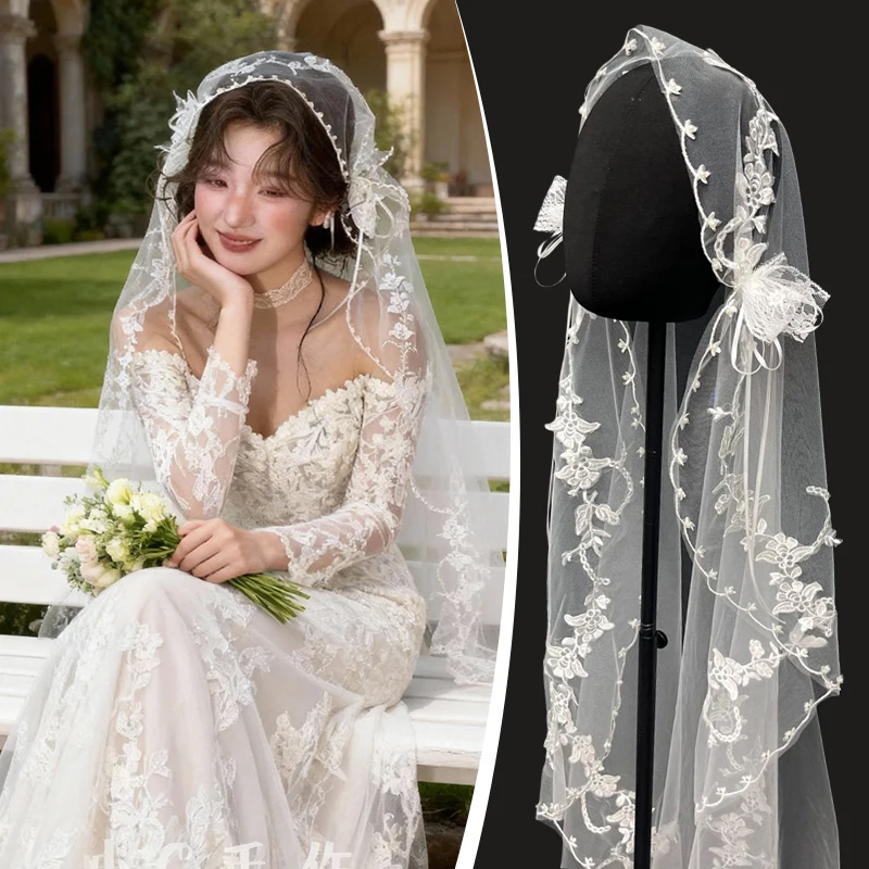

Romantic Floral Wreath Vintage Style Wedding Bridal Veils Lace Trim Edge Tulle Mantilla Bridal Veils Wedding Accessories