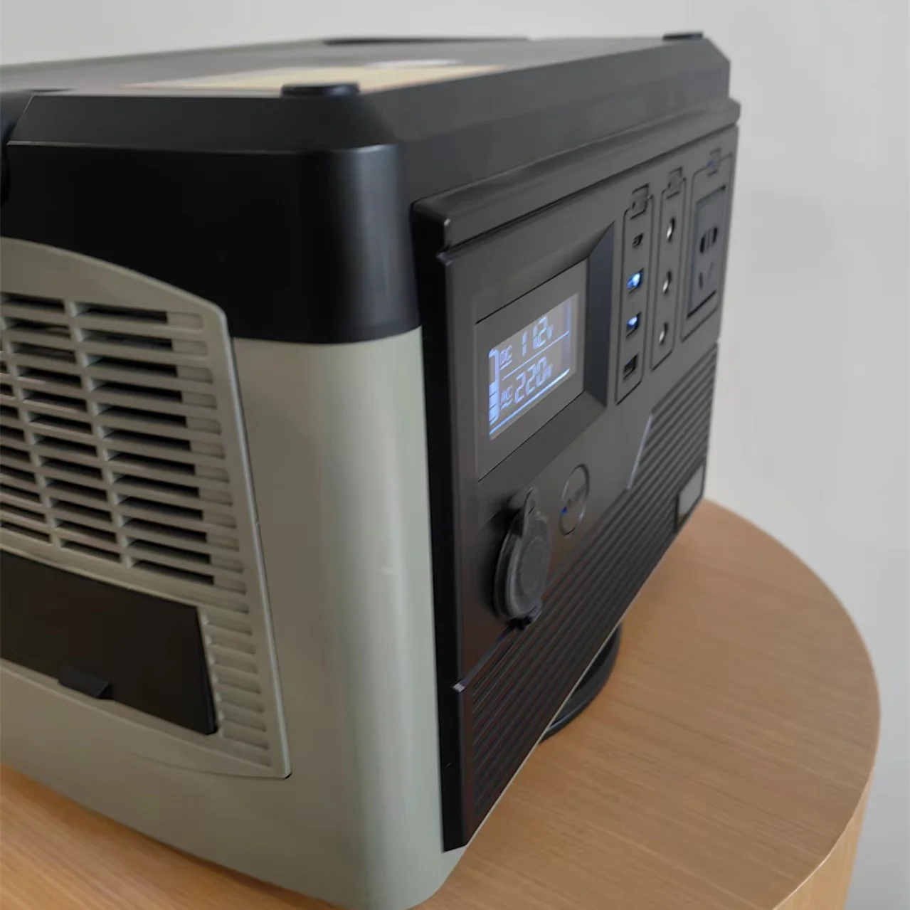 Outdoor Mobile Power Bank Large Capacity Portable Home Self Driving Tour Camping Emergency Power Storage Backup