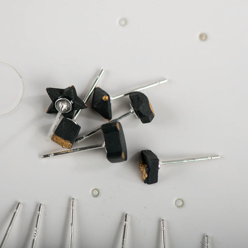 Vintage Black en Fine Ceramic Stud Earrings  Anti allergic Needle  Plated Porcelain Wholesale Gift Accessories #XN559
