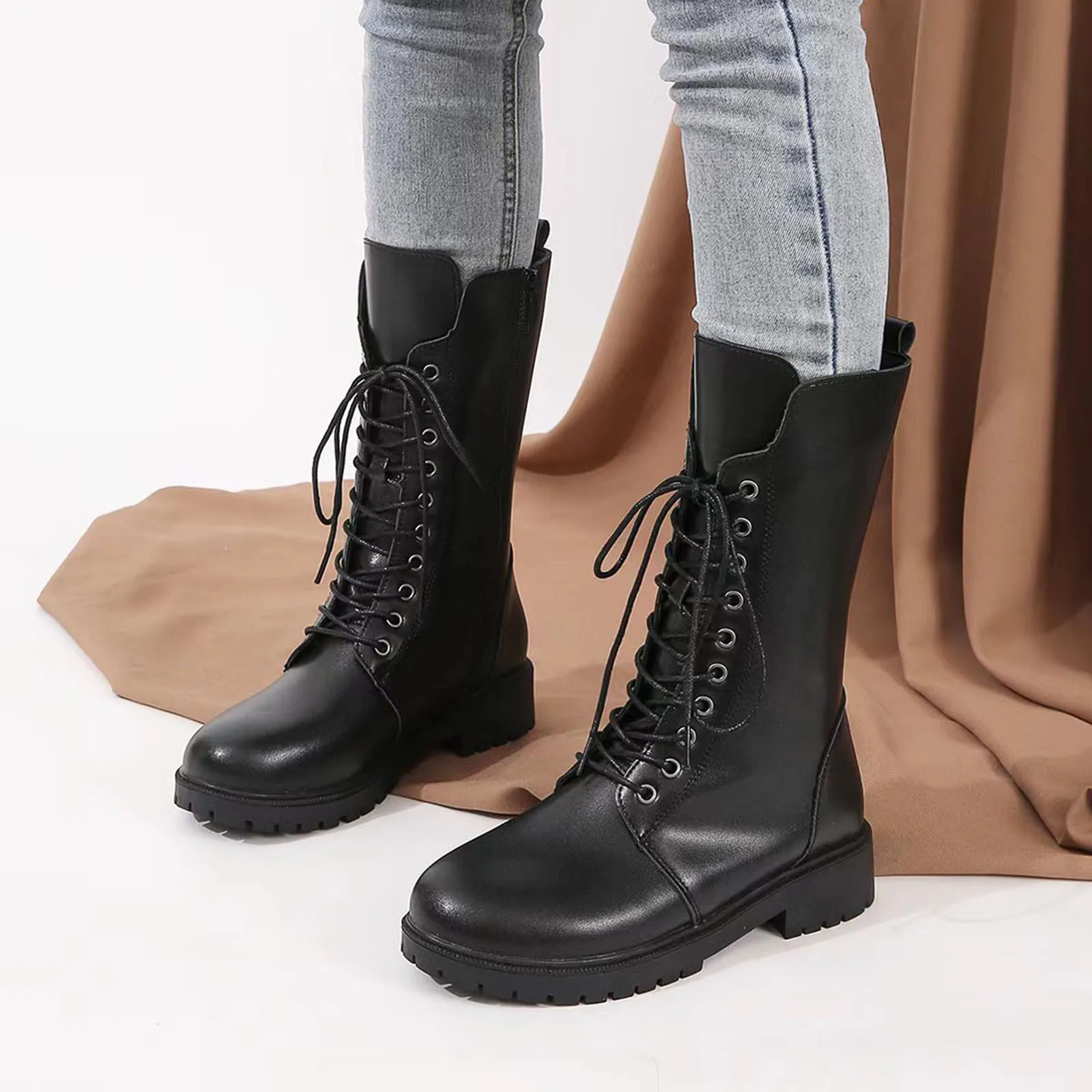 

Leather Women Boot Fashion Classic Lace Up Ankle Boots Low Square Heels Round Toe Autumn Winter Casual Women Shoes