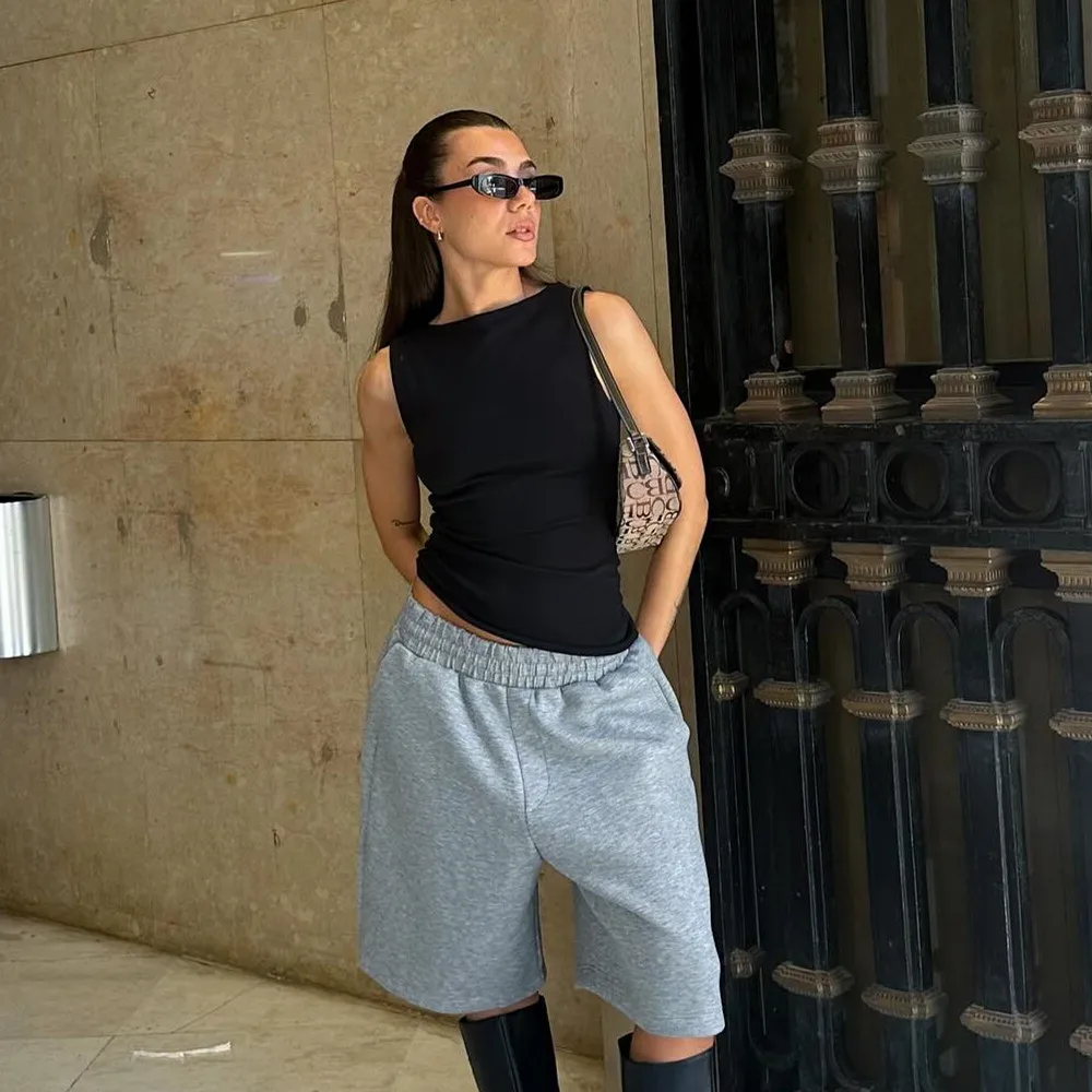 ملابس نسائية صيفية جديدة PB&ZA2025 ذات ثنيات غير متماثلة ومزاجية بسيطة ونحيفة بدون أكمام