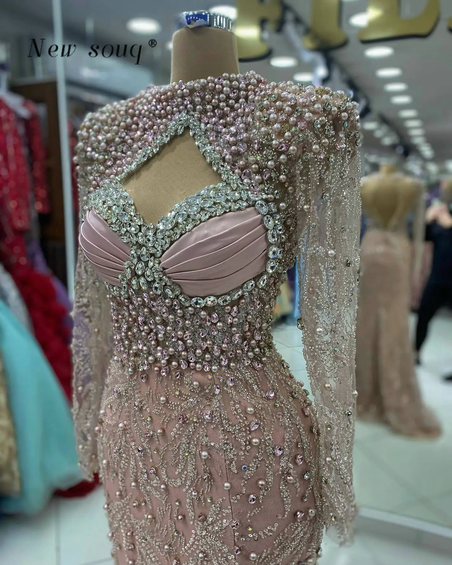 Soft Pink Pearls Beaded Full Sleeved Evening Dresses with Side Slit Crystals Important Occasions Events Party Sequins Gowns