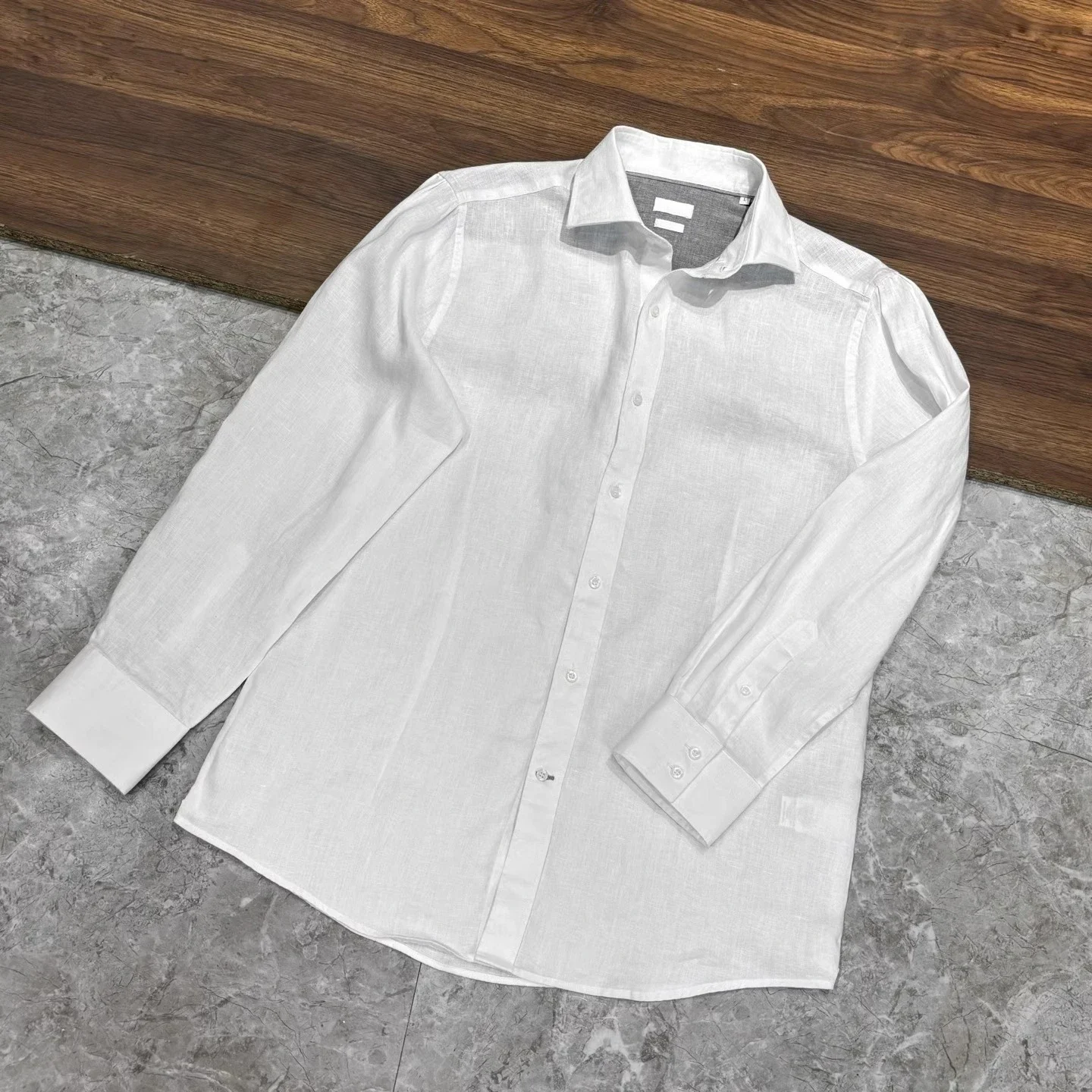 

BC Italy 25SS Casual lapel long-sleeved solid color linen shirt