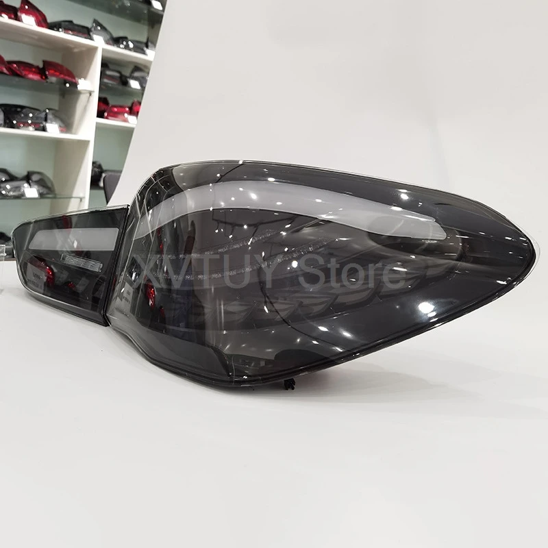 BMW X1 F48 F49 2016-2021 용 테일 라이트 자동차 LED 방향 지시등 정지 브레이크 주차 램프 드래곤 스타일 어셈블리 블랙 후면 조명