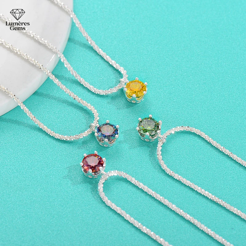 LumièRe Gems Platinum PT950 Multi-Colored Moissanite Pendant Exudes Luxurious Brilliance. The Perfect Gift Choice For Girls.
