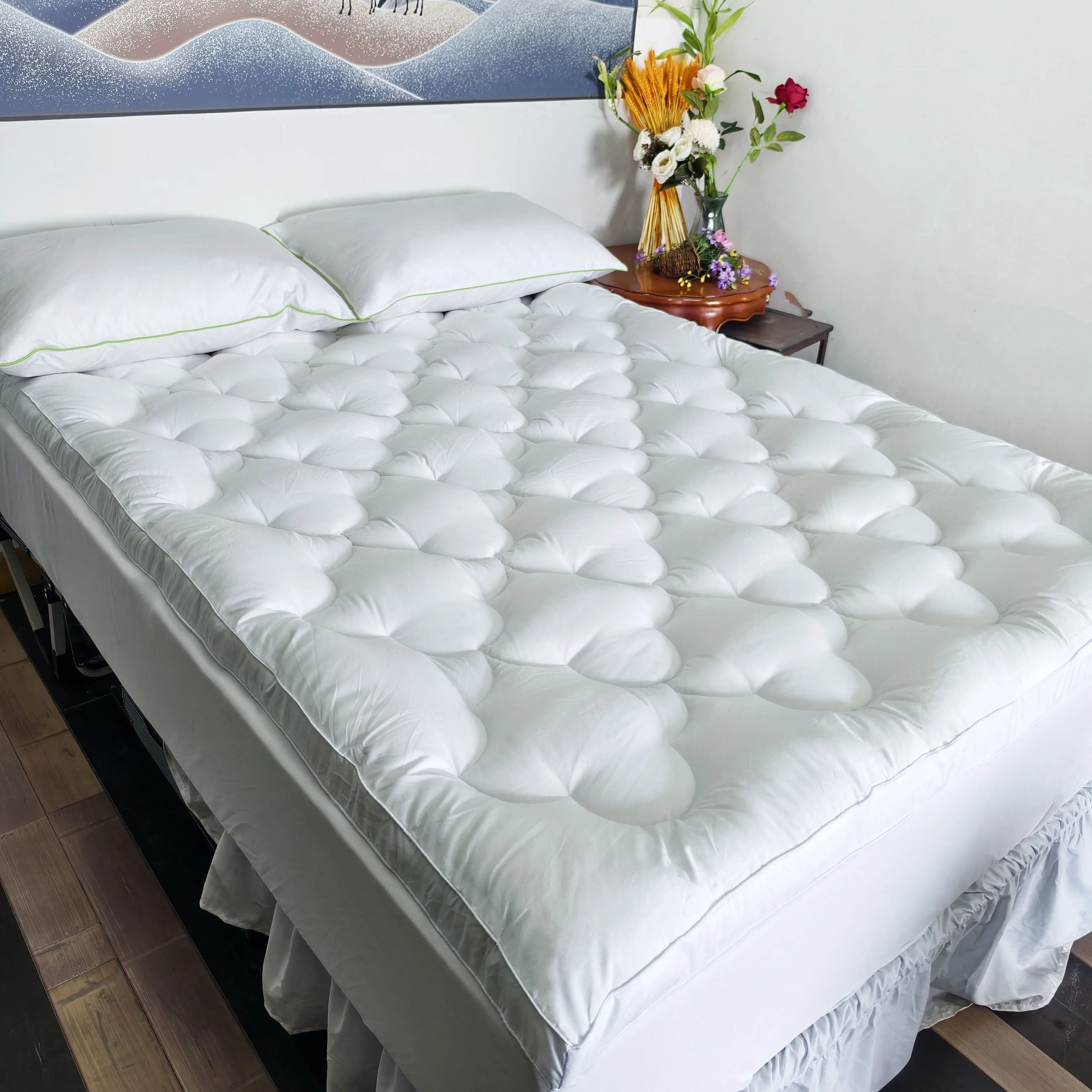 غطاء مرتبة سميك للغاية، غطاء مرتبة تبريد 600 جرامًا للمتر المربع للنوم العميق، 3D + 7D سنو داون بديل ملء وسادة قطيفة