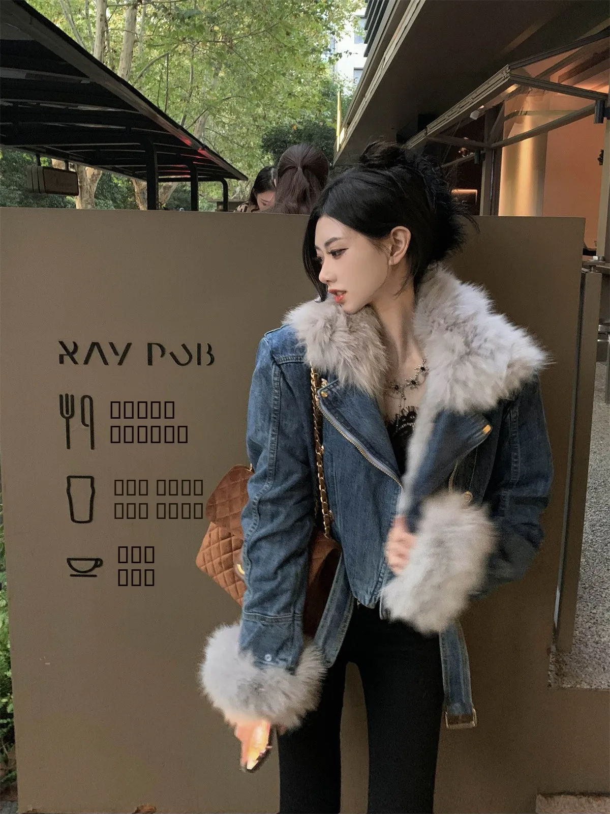 

J Studio Vintage Denim Patchwork Design Detachable Thiened ort Real Fur Jaet Women Winter Street Sle Straight Cut