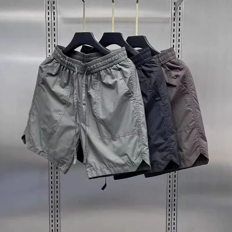 Men's Summer Ice‑Silk‑Feel Mesh Casual Shorts, Solid Color Knee‑Length Shorts For Outdoor Sports Daily Casual Wear