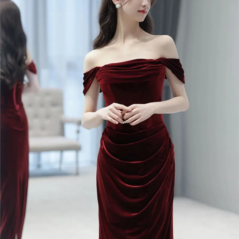 Toasting shoulder wine red new style velvet niche fishtail dress