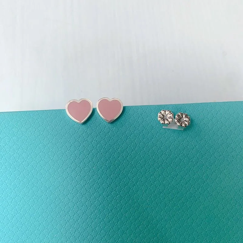 Silver Exquisite Heart Shaped Earrings With A Minimalist And Niche Design That Exudes A Sense Of  Temperament And Versatility