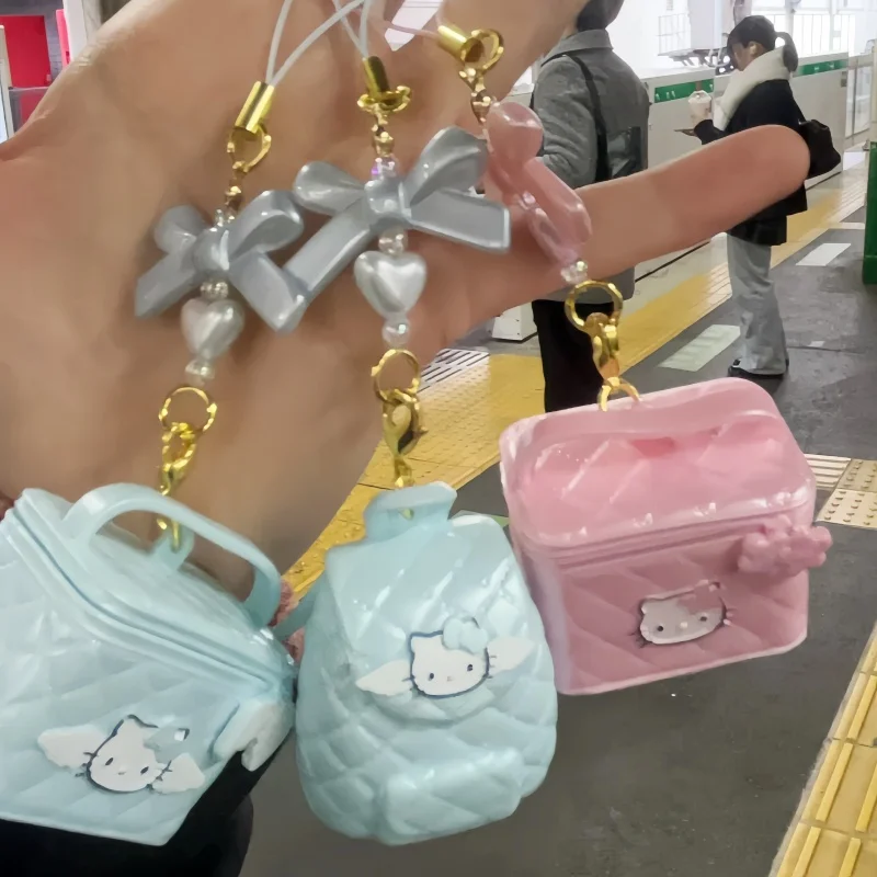 Sanrio Hello Kitty กระเป๋าจี้ Twisted Egg กล่องตาบอดอินเทรนด์เล่นเครื่องประดับ Periphery สีชมพูกระเป๋าของเล่นของขวัญวันเกิดหญิง