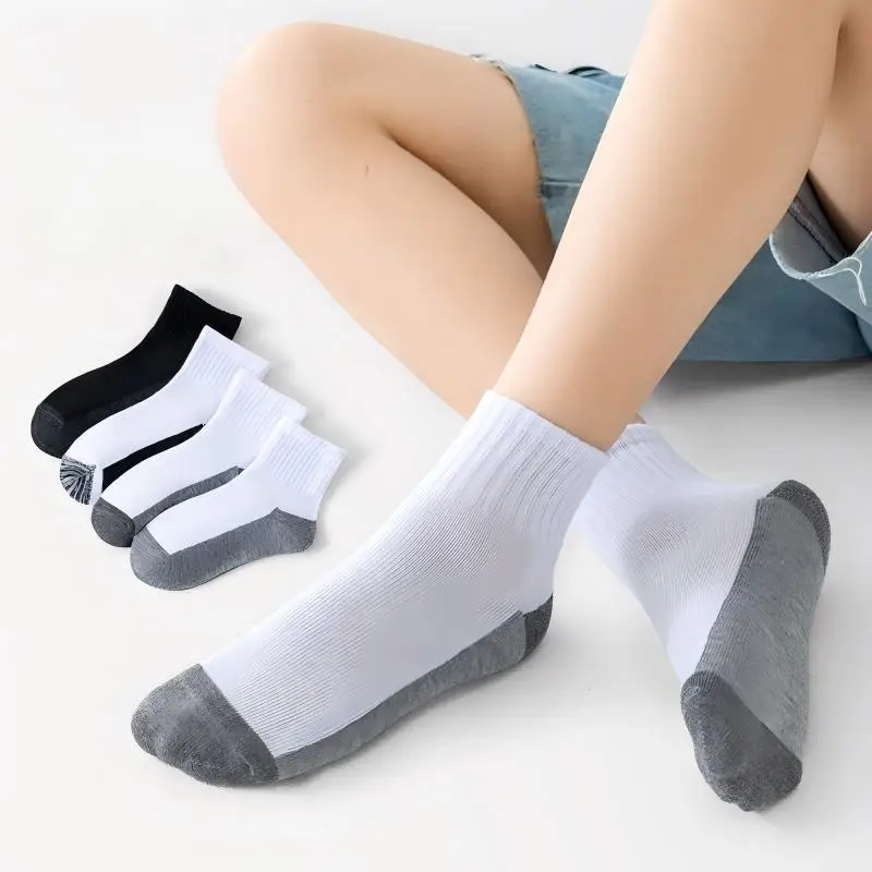 Kids Breathable Mesh Mid Calf Socks, Soft Cotton Anti Blister Athletic Socks for Boys Girls Daily Wearing