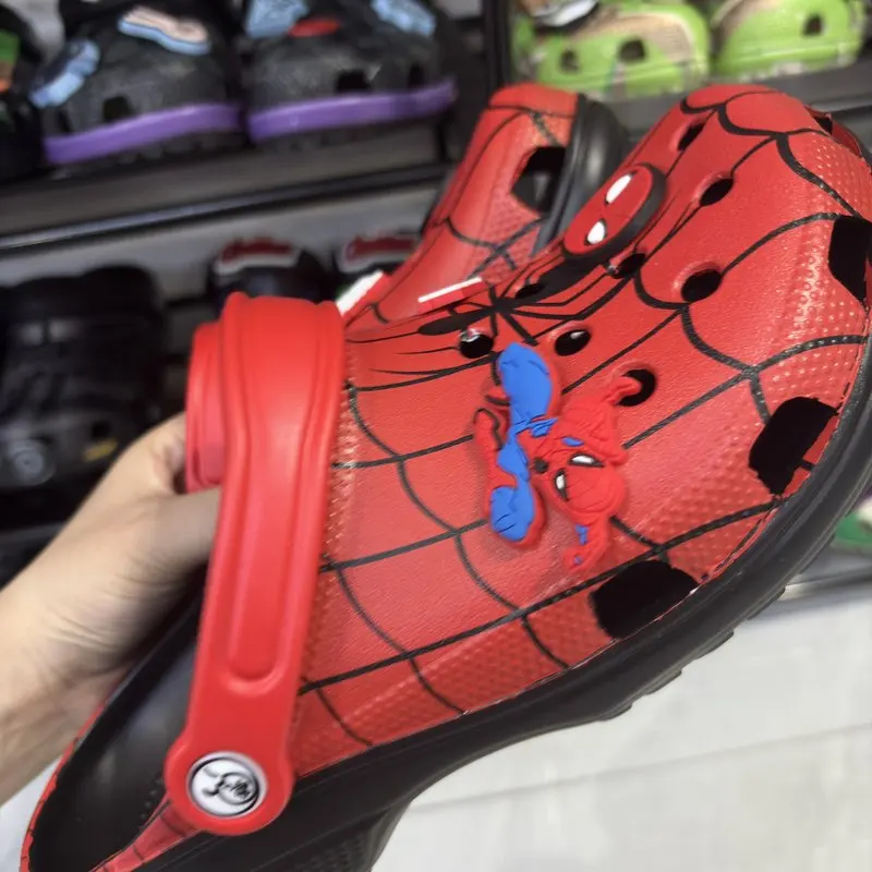 マーベル スパイダーマン アベンジャーズ ホットセール ビーチサンダル 漫画 3D 大人用 サービス 通気性のあるEVAシューズ ホリデーギフト 男の子と女の子向け