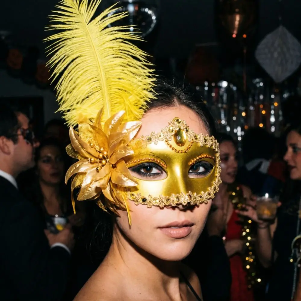 Rhinestone Half-Face Mask Multicolor Seductive Style Masquerade Ball Mask Masquerade Flower Halloween Festival Party Mask