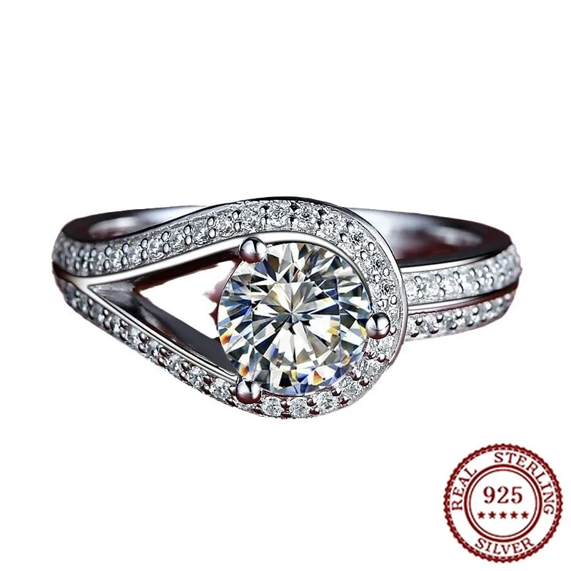 

2025 New Trendy 925 Sterling Silver Classic Temperament, Grand and Fashionable, Classic Women's Zircon Full Stone Exquisite Ring
