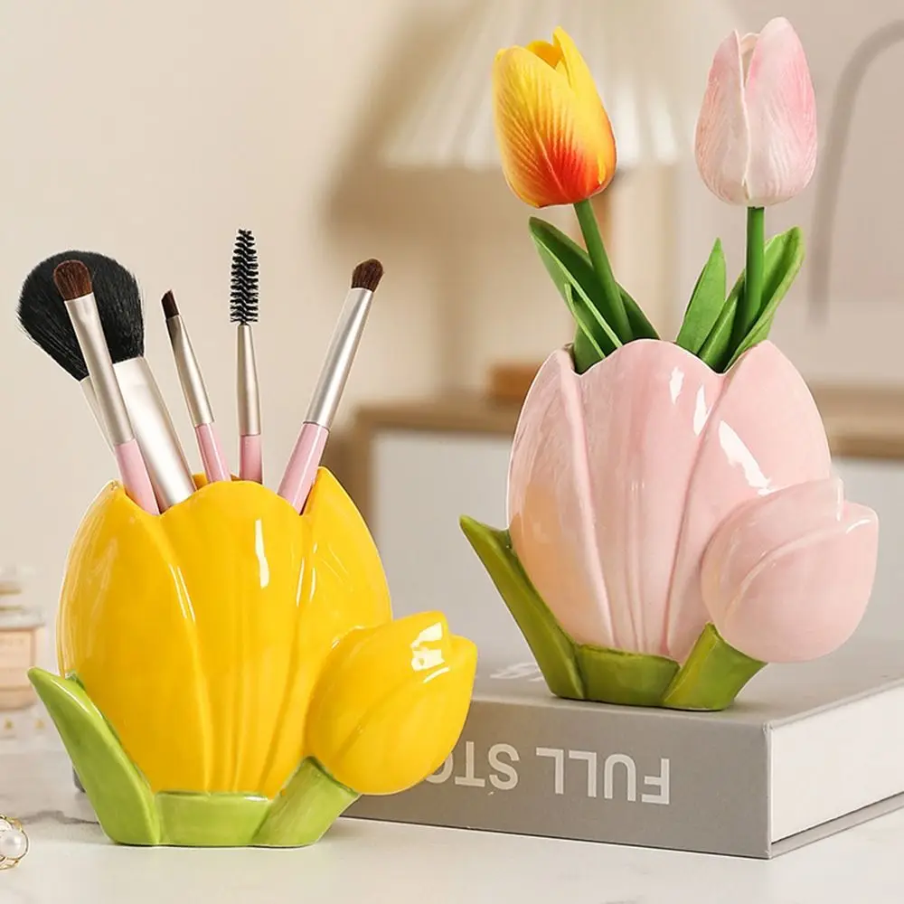 

Cute Tulip Flower Pen Holder Retro Ceramic Makeup Brush Storage Bucket Aesthetic Multifunction Stationery Shelf Student