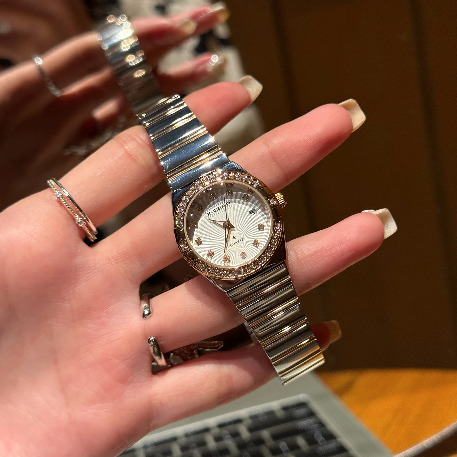 Orologio da donna alla moda – Orologio da polso da donna impermeabile in acciaio inossidabile, elegante orologio al quarzo