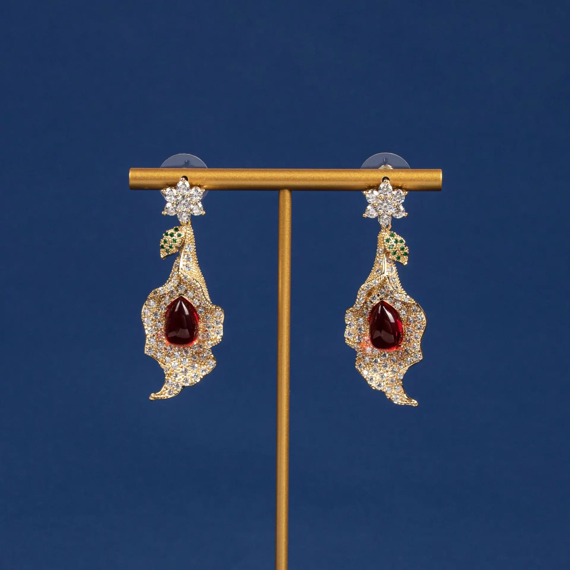 

Deep Blue Gold Earrings | Ruby & Zirconia Setting | 3D Angular Cut | Gala Event Must-Have