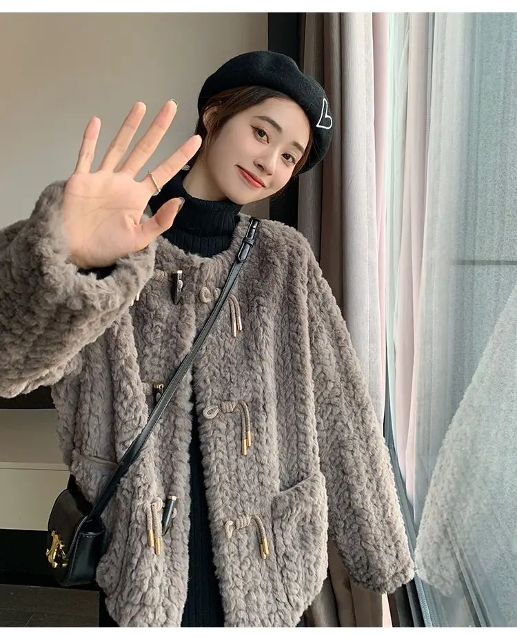 Casacos de jaqueta de pele sintética para meninas, casacos femininos com zíper, ajuste fino, personalidade feminina diária, moda com letras, borlas, mão