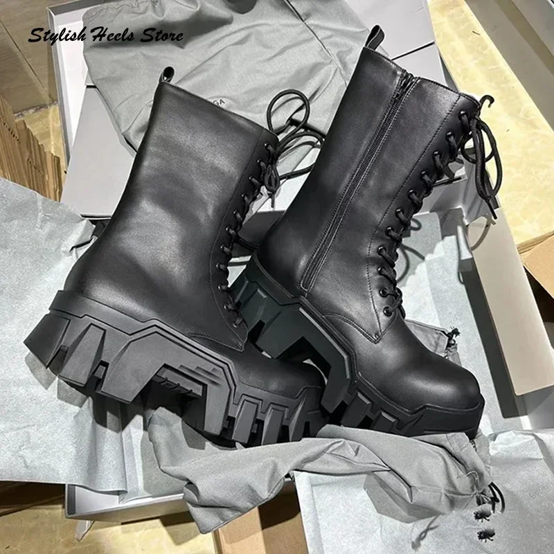 Unisex Rivet Black Motorcycle Boots Round Toe Thick Sole Side Zipper Ankle Boots Fashion Cool Height Increasing Modern Booties