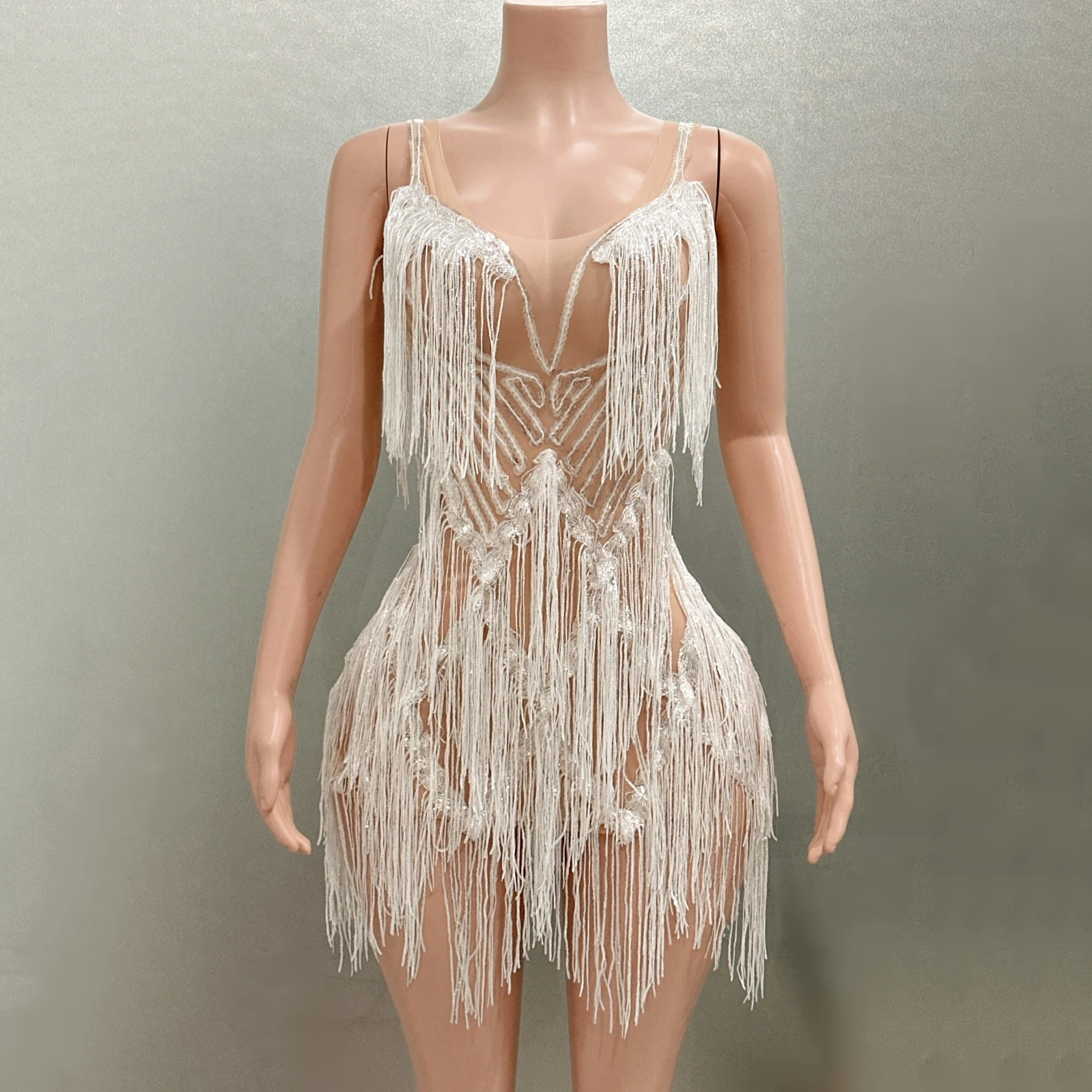 

New Summer White Color Women Fashion's Sexy Gallus Sleeveless Mini Dress Sparkling Squins Tassel Celebrate Evening Party Dress