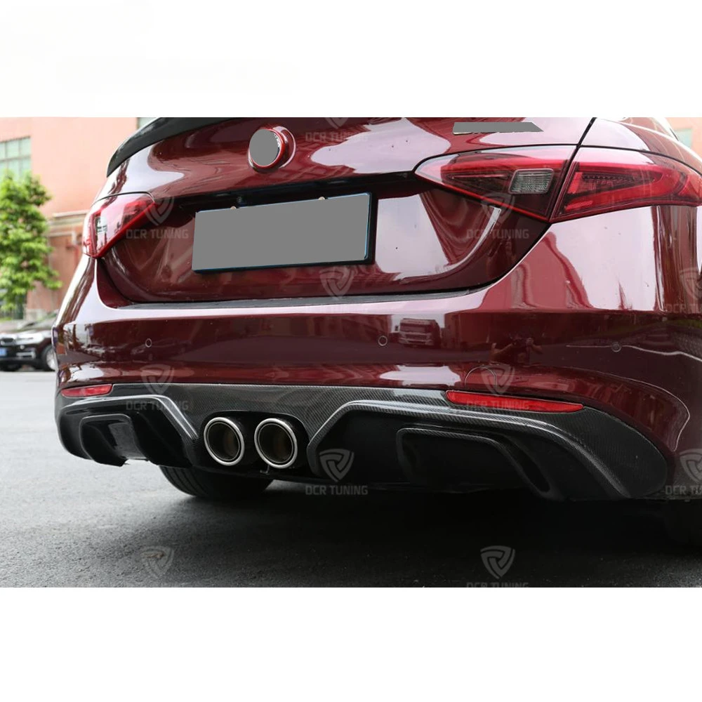 Popular Rear Diffuser Carbon Fiber Rear Exhaust Diffuser Wing Lip for Alfa Romeo Giulia 200HP 2016+ Bumper Splitter Lip