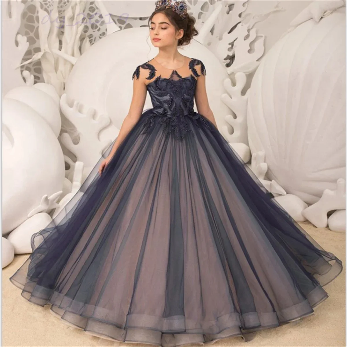 Flower Girl Dress For Wedding Tulle Sleeveless Backless Beading Applique Floor Length Birthday Party First Communion Ball Gowns