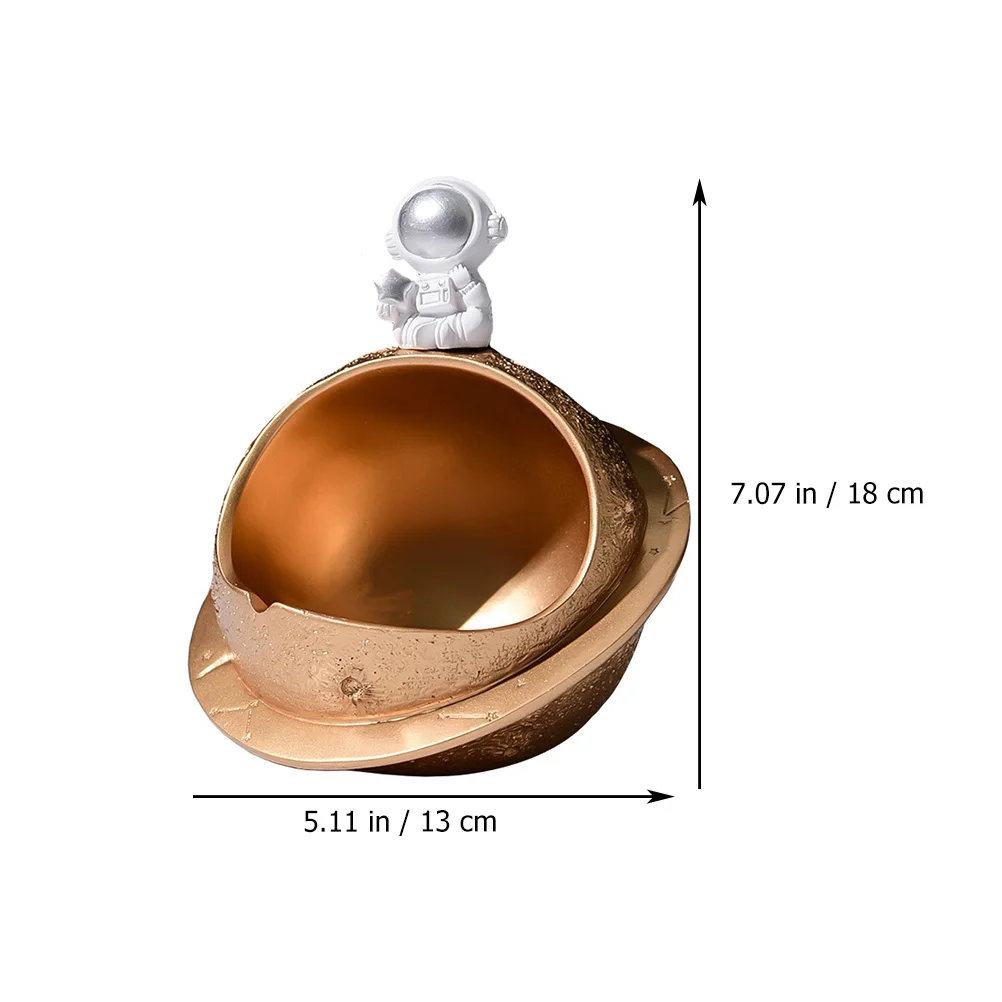 

1pc Resin Astronaut Design Male Gift Cigarette Spaceman Cigar Ashtray Holder Desktop Decoration Bedroom Gift For Men
