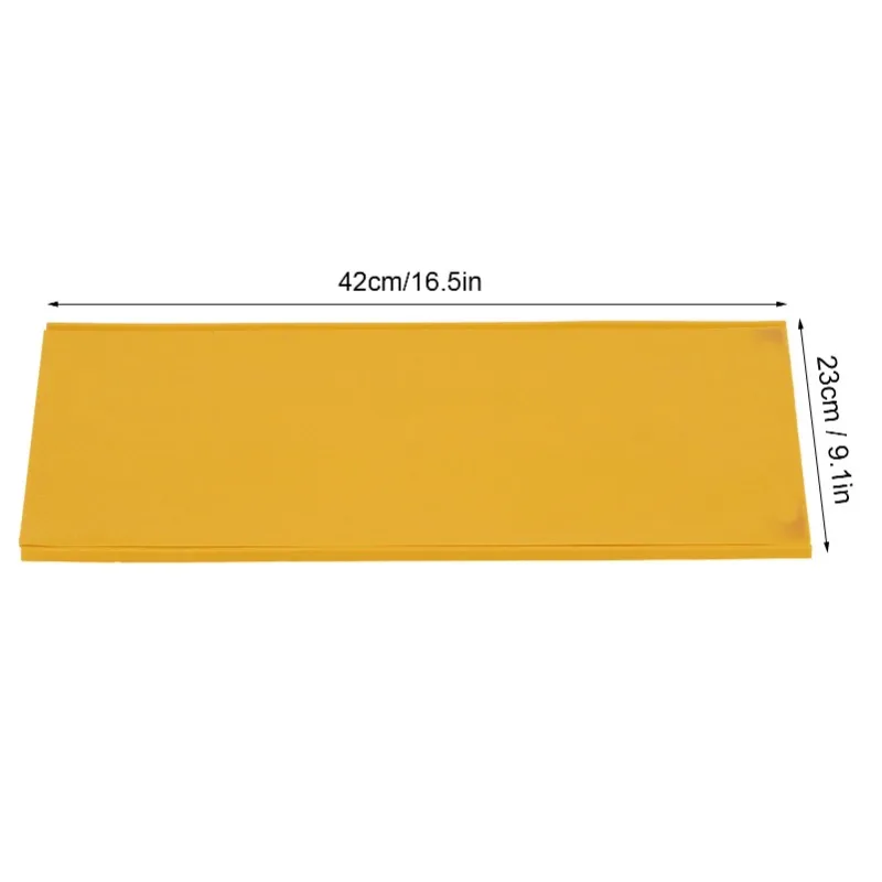 

Beeswax Press Embosser 5.4mm Beeswax Press Mold Rubber Comb Sheet Beekeeping Accessory Yellow Beeswax Sheet