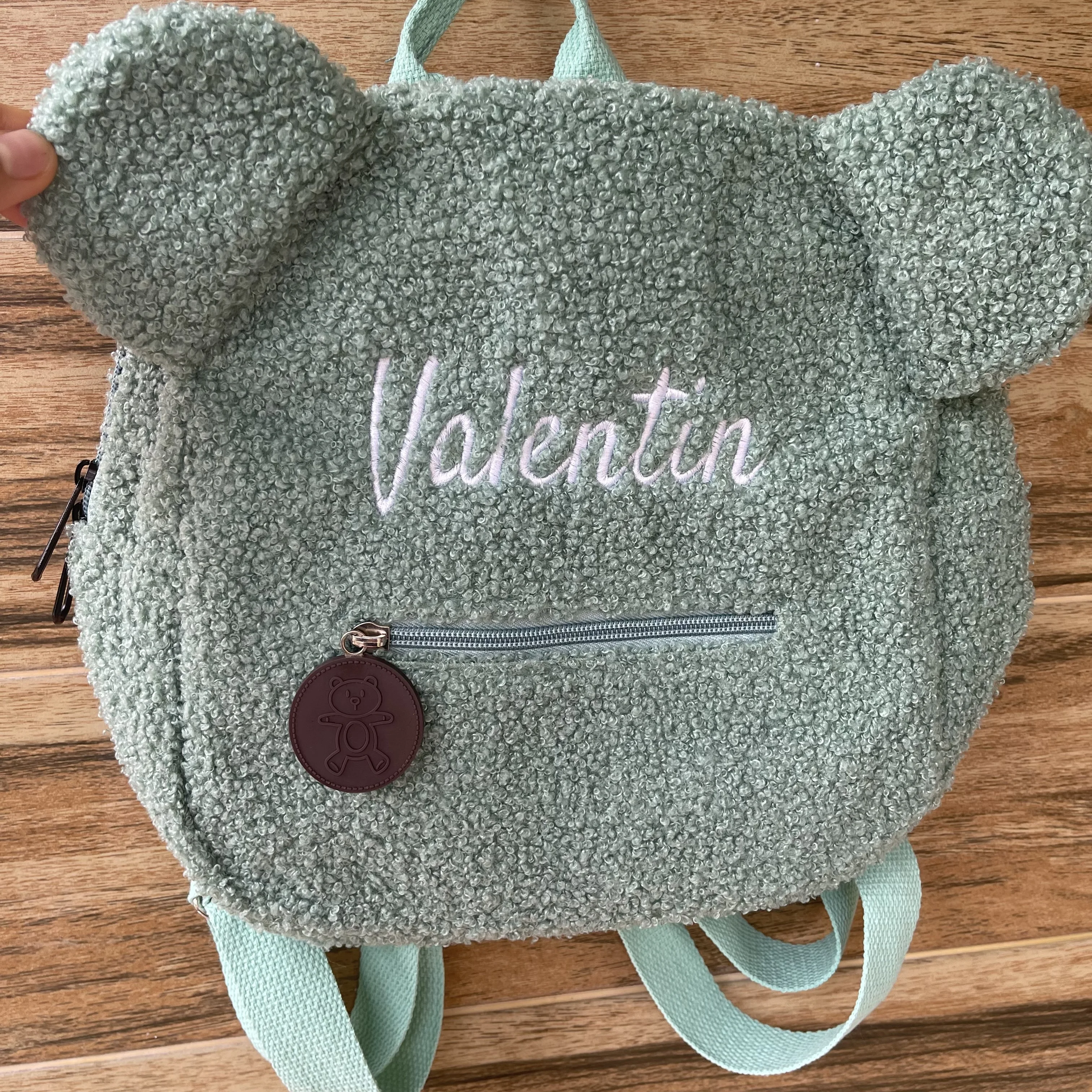 

Personalized Custom Of Green Plush Bear Bag With Embroidery Lightweight Solid Color Children Bag, Children Travel Snack Gift Bag