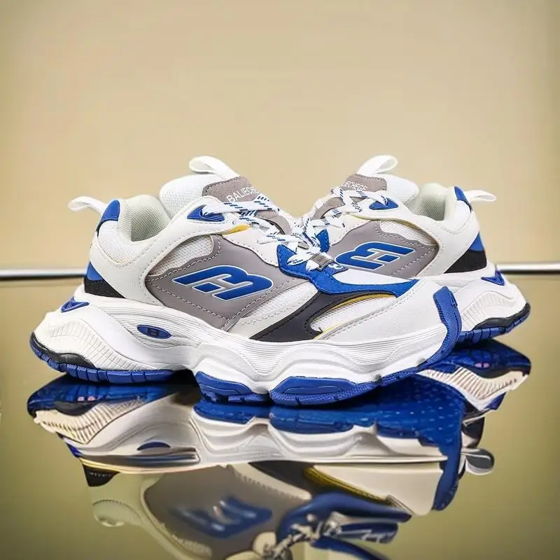 

Модные повседневные туфли на массивной подошве, стильный дизайн, привлекающие внимание, утепленные.