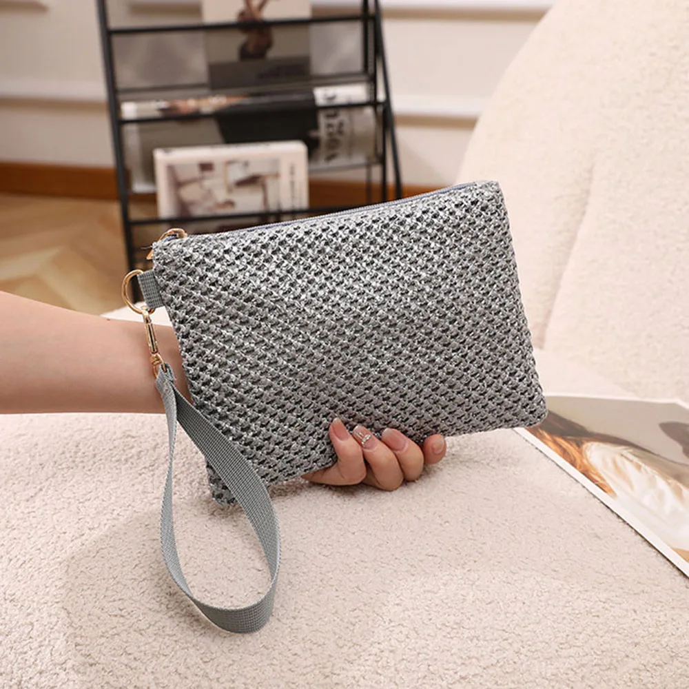 New Hollow Braided Bag Coin Purse Vintage Weaving Straw Woven Handbag for Women Wallet Handbag Fashion Simple Solid Wrist Strap