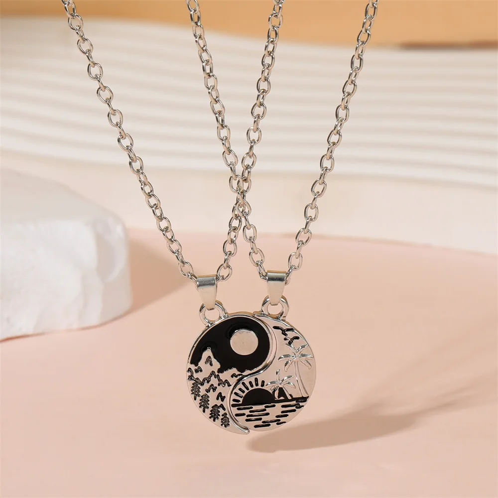 BFF Jewelry 2 Parts Yin Yang Tai Ji Pendant Necklace Sun Moon Taichi Choker For Couple Lovers Best Friends Birthday Party Gift