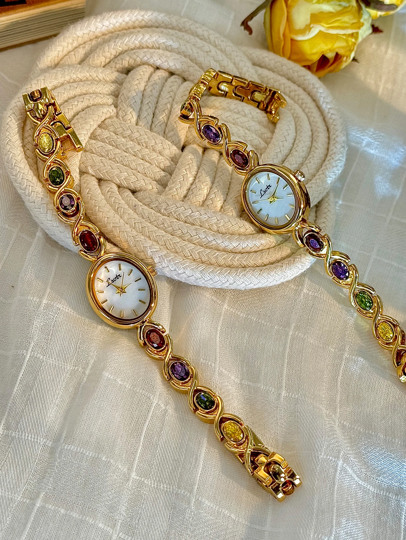 1 قطعة من جديد الراقية الملونة التورمالين جوهرة حجر الراين مطعمة يمكن الوصول إليها الفاخرة الرجعية أنيقة موضة ساعة نسائية البيضاوي أم اللؤلؤ الهاتفي 30 متر مقاوم للماء مناسبة للارتداء اليومي وعطلة الحفلات نزهة وغيرها من المناسبات الزخرفية المعصم #6