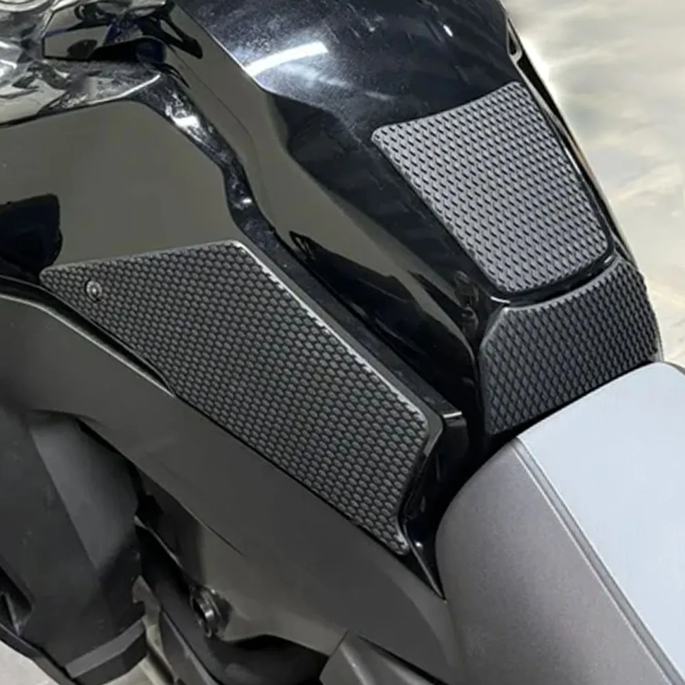

For BMW F 900 GS Adventure F900GS ADV 2024 2025 2026 Motorcycle Tank Traction Pad Anti Slip Sticker Gas Knee Grip Protector