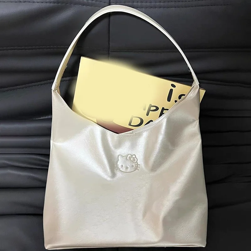 Sanrio Tas Bahu Hello Kitty Tas Tangan Kapasitas Besar Portabel Ringan Anak Perempuan Paket Fashion Kartun Anime Kawaii Serbaguna