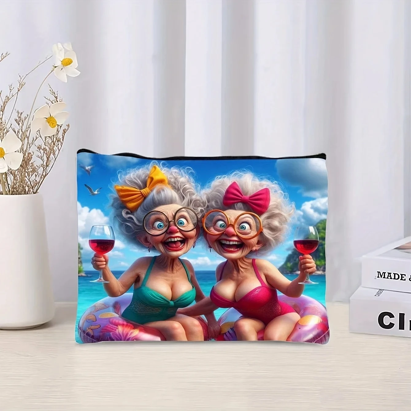 A Interesting Grandma Patterned Makeup Bag - A Cute Multifunctional Zipper Pouch for Women, Jewelry Storage Bag