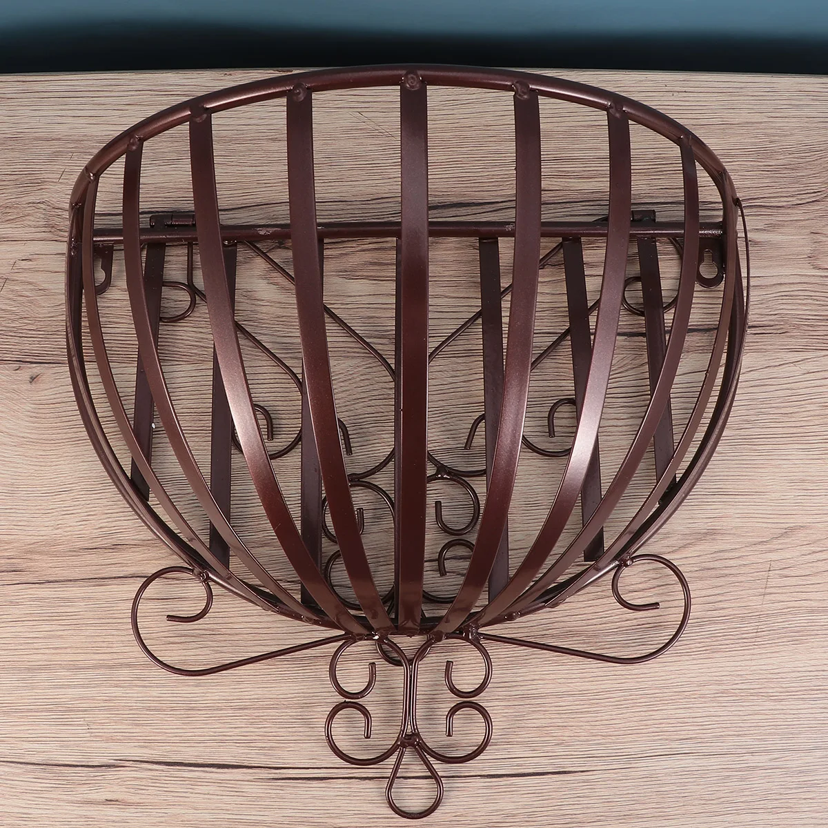 

Wall Mounted Flower Pot Stand Hanging Holder Large Pots Retro Planter Bracket Durable Metal Smooth Surface Balcony Suitable
