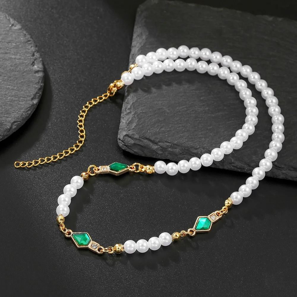 Böhmischer Imitationsperlen-Choker, einfache grüne Kristall-Edelstein-Kurzhalskette für Männer, Retro-Schmuck, Modeaccessoires – Detail 5