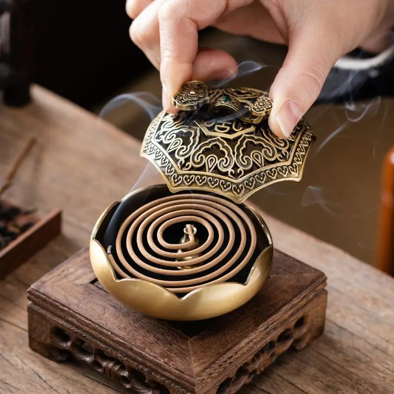 Metal Incense Burner Home Aromatherapy Decoration Tripod Sandalwood Plate Incense Burners Yoga Tea Room Creative Home Decor