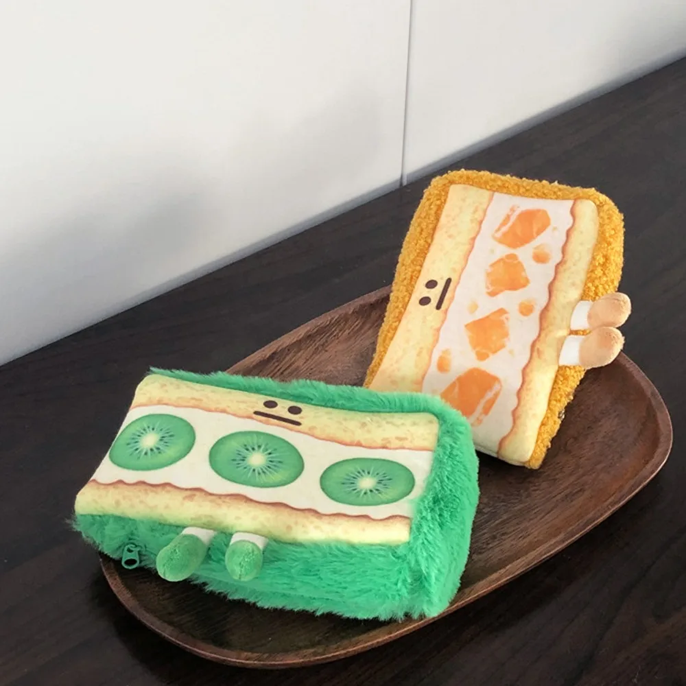 Porte-crayons pain Sandwich trousse à crayons fraise grande capacité papeterie pochette créative Kawaii en peluche sac à crayons étudiant
