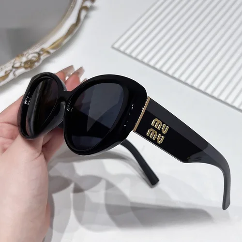 Imagen 1 del producto 2025 Gafas de sol polarizadas con montura pequeña premium: lentes HD, gafas de moda de lujo para hombres y mujeres